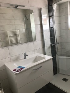 Photo de galerie - Meuble salle de bain 