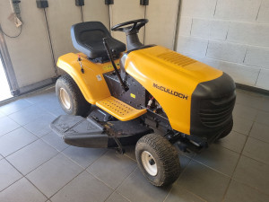 Photo de galerie - Tracteur pour tonte