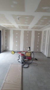 Photo de galerie - Ponçage et travaux de peinture maison neuve 