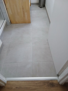 Photo de galerie - Sol salle de bain