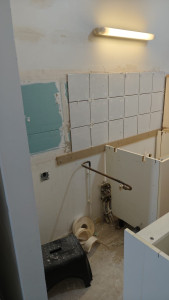 Photo de galerie - Travaux de rénovation cuisine, plomberie et pose carrelage.

