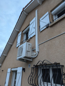Photo de galerie - Installation trisplit Mitsubishi 
