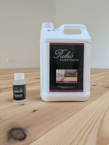 Photo de galerie - Rénovation plancher en sapin, traitement Rubio