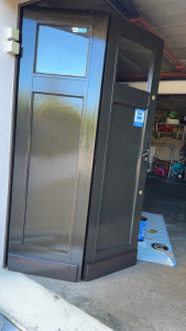 Photo de galerie - Après finition en lasure porte Garage