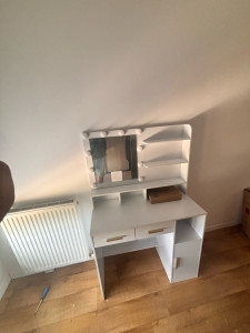 Photo de galerie -  mouble coiffeuse