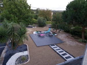 Photo de galerie - -	Entretien de votre jardin
-	Nettoyage de vos terrasses
