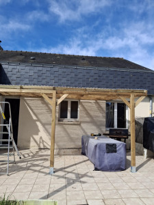 Photo de galerie - Pose d’une pergola 