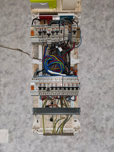 Photo de galerie - Tableau avant la remise à neuf 