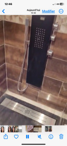 Photo de galerie - Pose douche italienne plus baignoire,2 vasques et toilette suspendue et faïences 