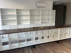 Photo de galerie - Comptoir et meubles de rangement 