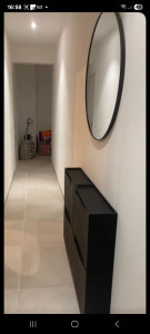 Photo de galerie - Fixation meubles à chaussures 