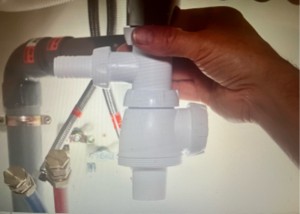 Photo de galerie - Remplacement Modification de la pente PVC Et remplacement du siphon d’évier