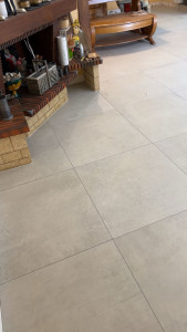 Photo de galerie - Carrelage au sol 80x80 