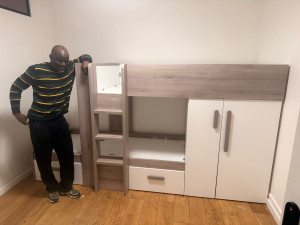 Photo de galerie - Montage d’un lit superposé avec dressing incorporé 