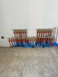 Photo de galerie - Pause d’une nourrice. Eau froid / Eau chaude dans une maison neuve 