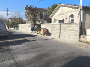 Photo de galerie - Murette en parpaing avec pousse de chapeau 