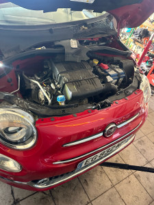 Photo de galerie - Kit distribution, triangles avg avd, amortisseurs av 