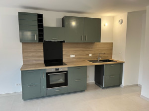 Photo de galerie - Installation complète cuisine sur mesure 