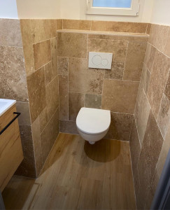Photo de galerie - Salle de bain toilettes 