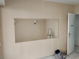 Photo de galerie - Pose de miroir en horizontal 