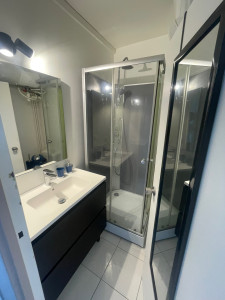 Photo de galerie - Entretien salle de bain, après 