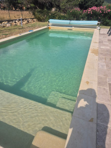 Photo de galerie - Entretien piscine