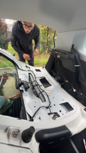 Photo de galerie - Remplacement d’un hayon arrière (coffre)