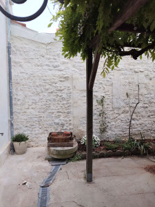 Photo de galerie - Revêtement du mur en pierre à la chaux 