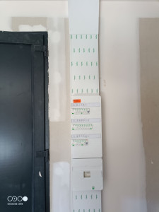 Photo de galerie - Pose GTL, tableau divisionnaire et DTI dans appartement neuf