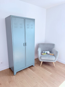 Photo de galerie - Armoire 2 portes en métal acier, Hiba - LA REDOUTE INTERIEURS  