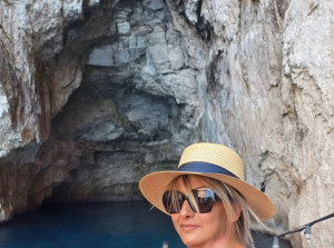 Photo de galerie - Auxiliaire de vie et social 15 ans d’expérience, je vous accompagne dans les gestes de la vie quotidienne disponible nuit jour les week-ends