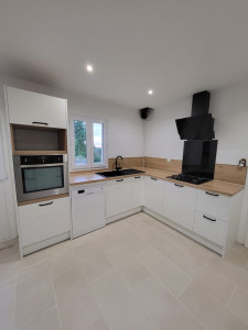 Photo de galerie - Transformation d’une pièce en cuisine 