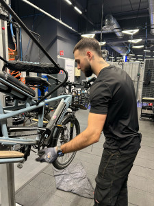 Photo de galerie - Réparation vélo cargo