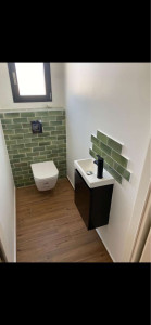 Photo de galerie - Pose de WC suspendu également 