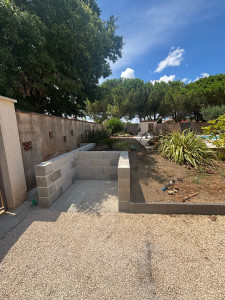 Photo de galerie - Petit locale poubelle 