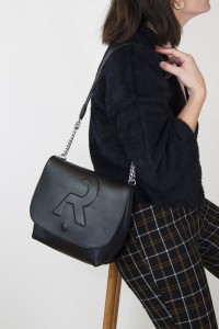 Photo de galerie - Couturière