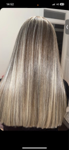 Photo de galerie - Mèches , coupe , brushing 