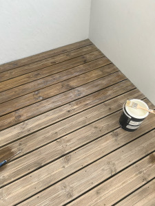 Photo de galerie - Application d’un saturateur incolore.