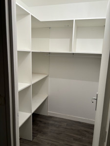 Photo de galerie - Création dressing sur mesure 