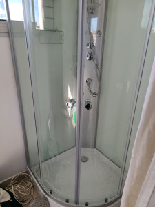 Photo de galerie - Pose et raccordement cabinet de douche 