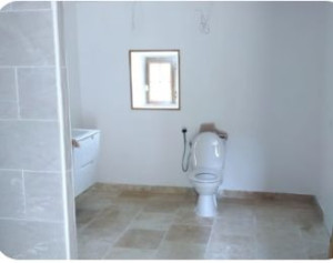 Photo de galerie - Rénovation d'une salle de bain carrelage peinture