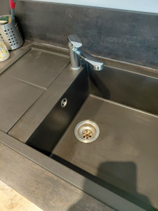 Photo de galerie - Nettoyage évier entartré 