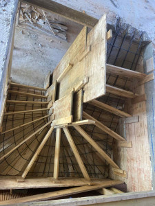 Photo de galerie - Bonjour je fais tous sortes de maçonnerie carrelage plaquiste piscine terrasse clôture re novation façade extérieur enduit piquetage de façade 