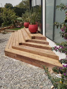 Photo de galerie - Terrasse bois massif 
