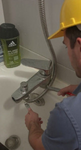 Photo de galerie - Réparation de fuites, remplacement de robinets et de vannes, remplacement d’équipements défectueux par du matériel neuf, tout type de dépannage à domicile