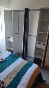 Photo de galerie - Montage d'un dressing 