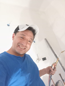 Photo de galerie - Bonjour, je réalise tous types de travaux d'électricité, de plomberie, d'installation sanitaire et de rénovation intérieure. Je suis à votre service.