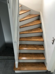 Photo de galerie - J’ai donné une nouvelle vie à ce escalier en bois 