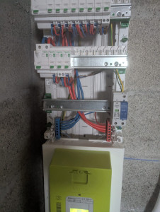 Photo de galerie - Pose tableau électrique 
