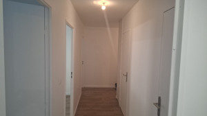 Photo de galerie - Artisan peintre en bâtiment, spécialisé dans les travaux de peinture intérieure et extérieure : plafonds, murs et façades. Je réalise également la préparation des surfaces, l’enduisage, le ponçage et les travaux de finition.

Sérieux, soigneux et ponctuel